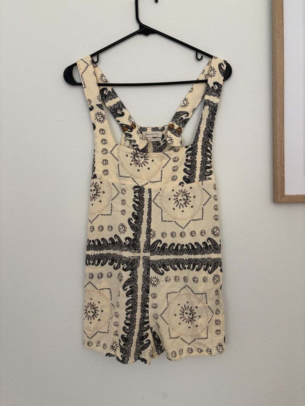Urban Outfitters Romper Size M Sun Paisley Print Button Straps
